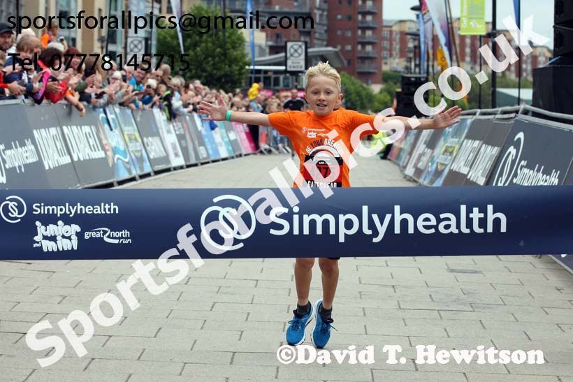 Simplyhealth Junior, 5k and Mini Great North Run. Photo: David T. Hewitson/Sports for All Pics